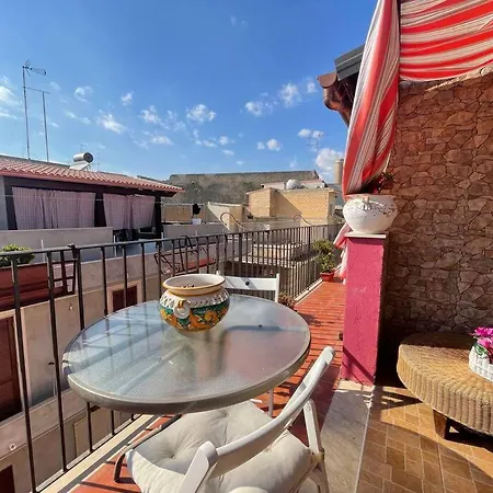 - Attico Dolce Vista Apartment Pozzallo